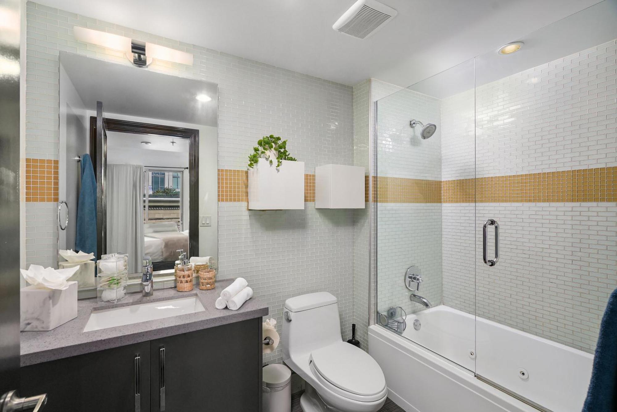 Audemar Boutique Hotel And Apartment Homes Los Angeles Exterior photo